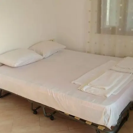 Mullaj Guest house Vlore